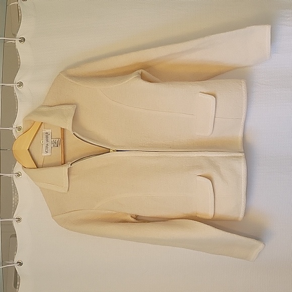 Vintage Victoria Harbour Wool Coat - Picture 1 of 13